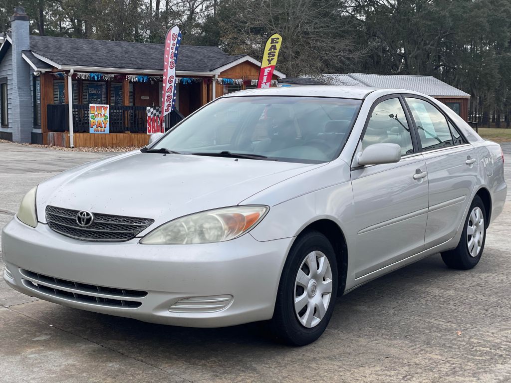 2003 TOYOTA CAMRY LE